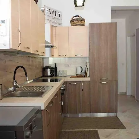 By The Sea * Hamallaj